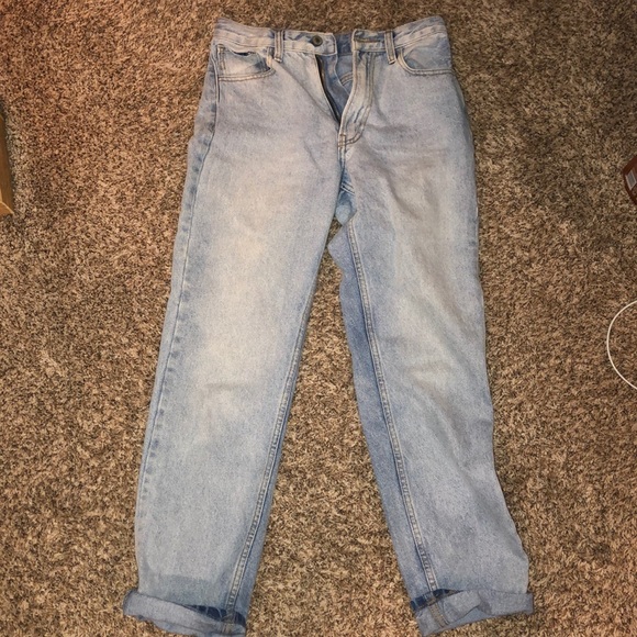 Brandy Melville jeans - Picture 1 of 3
